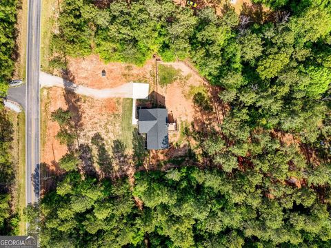 A home in Barnesville