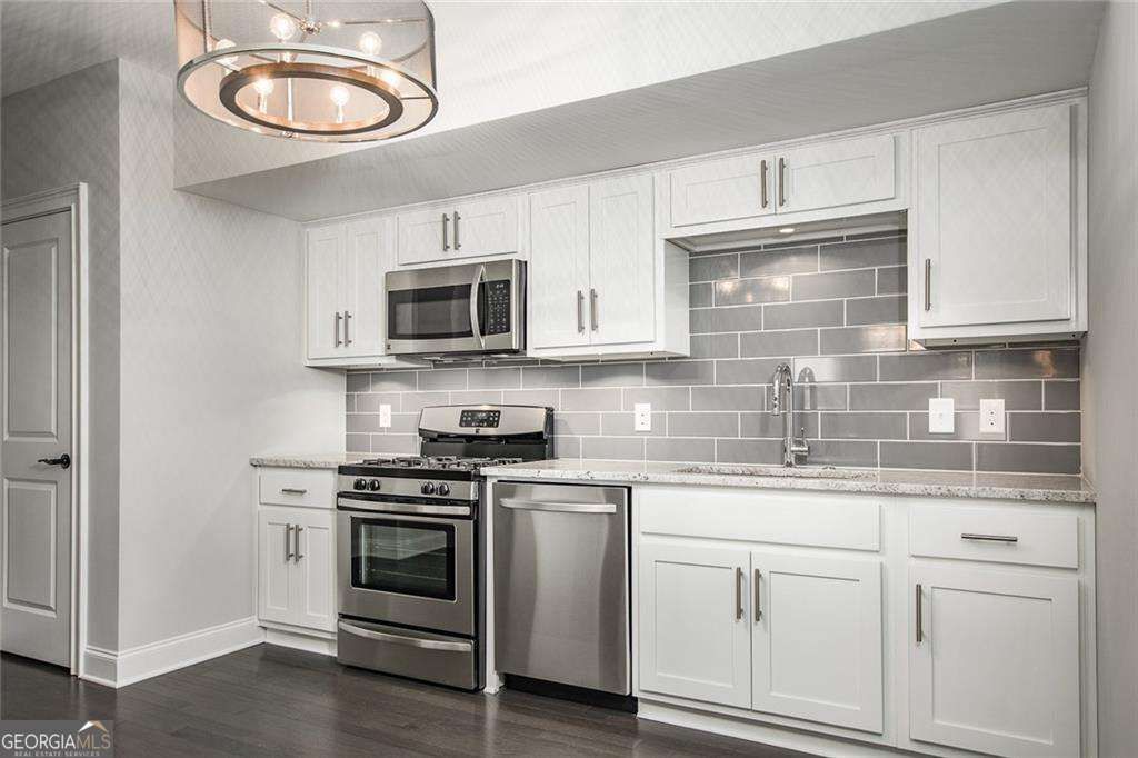 Photo of 338 7th Street NE, Atlanta, GA 30308 (MLS # 10672234)