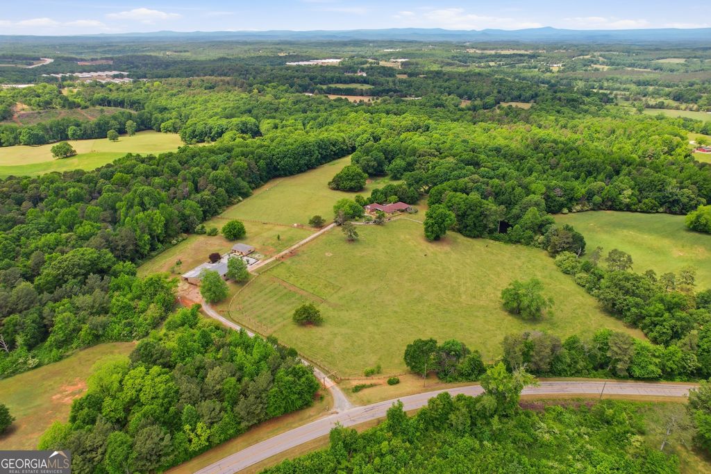 Photo of 412 Tower Road, Martin, GA 30557 (MLS # 10755956)