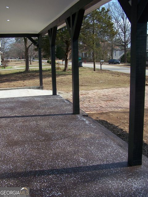 A home in Locust Grove