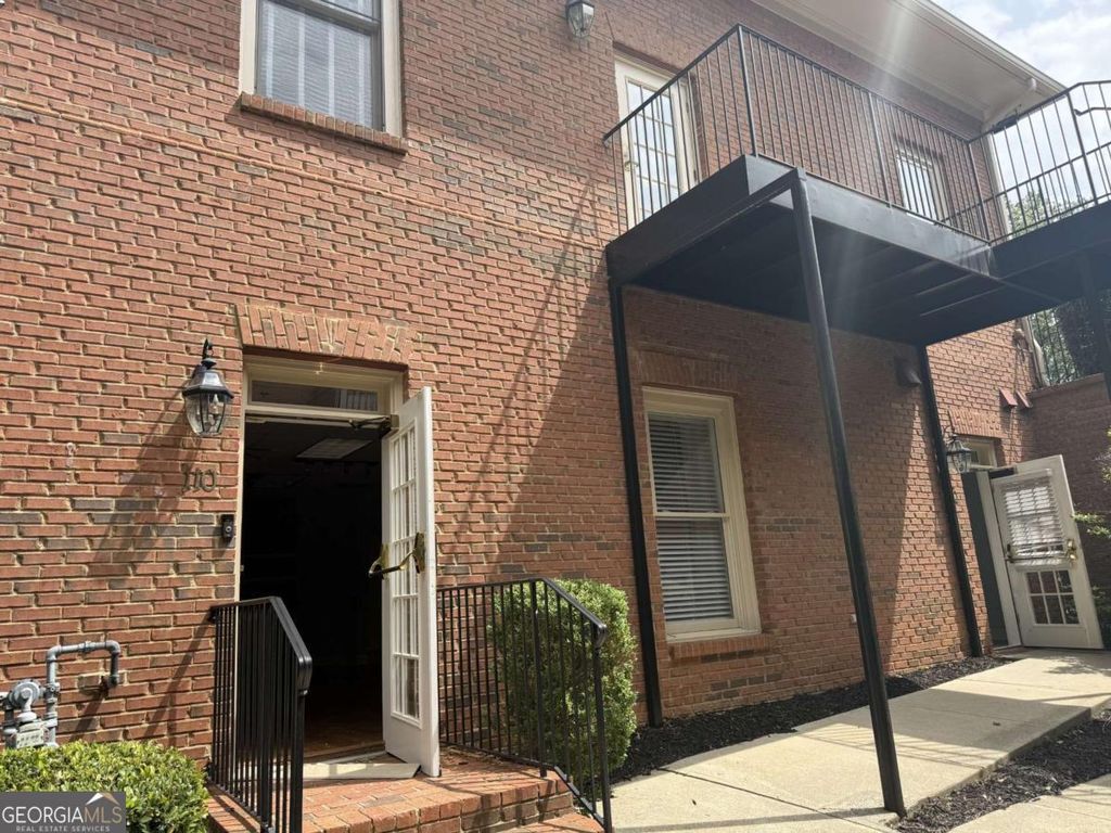 Photo of 7390 McGinnis Ferry Road, Suwanee, GA 30024 (MLS # 10764744)