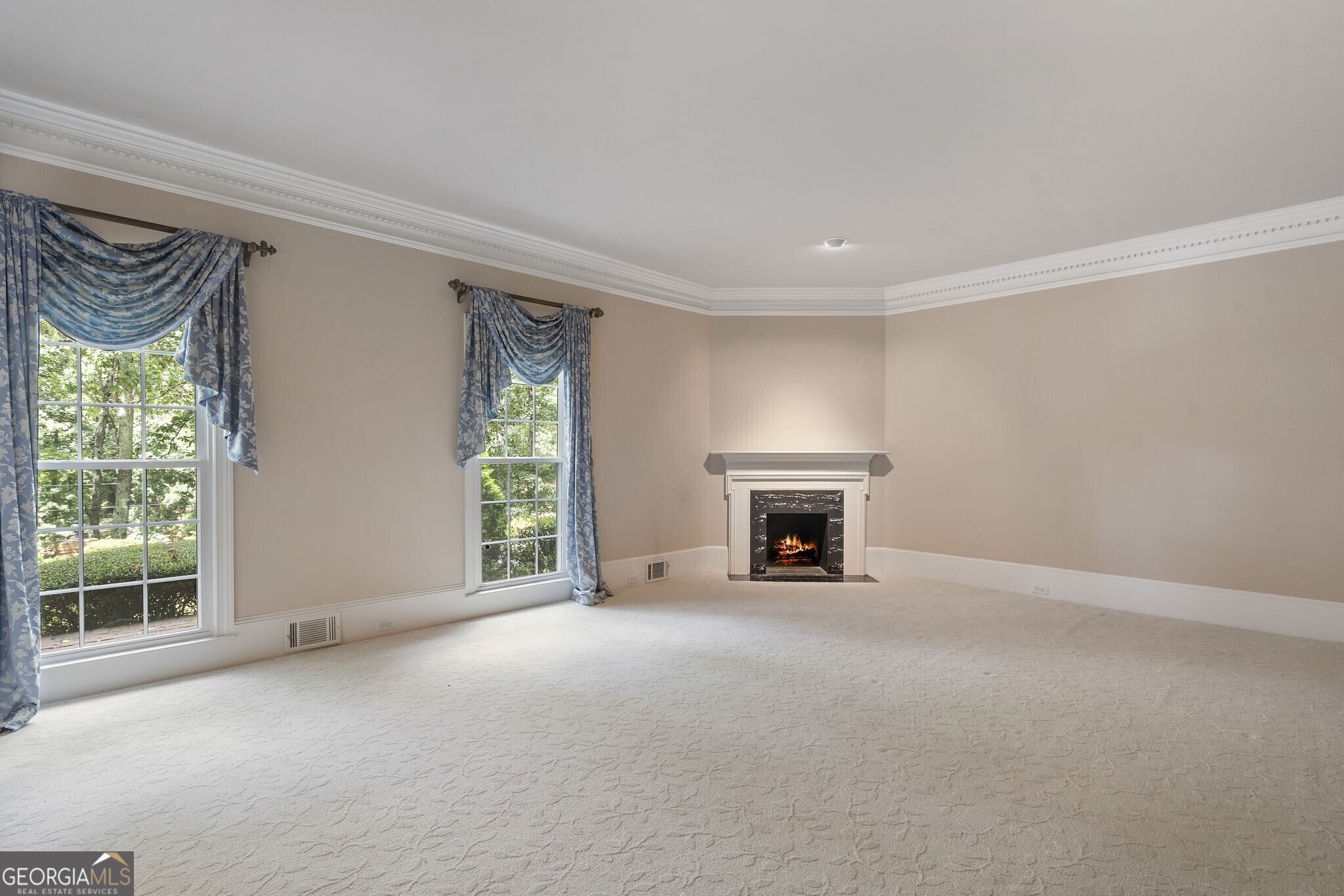 1120 Heards Ferry RD NW