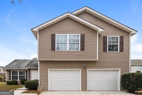 Photo of 4352 Arabian Way, Snellville, GA 30039 (MLS # 10647969)