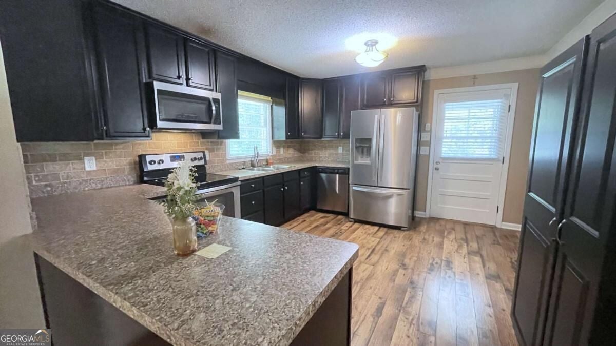 1119 Macland RD