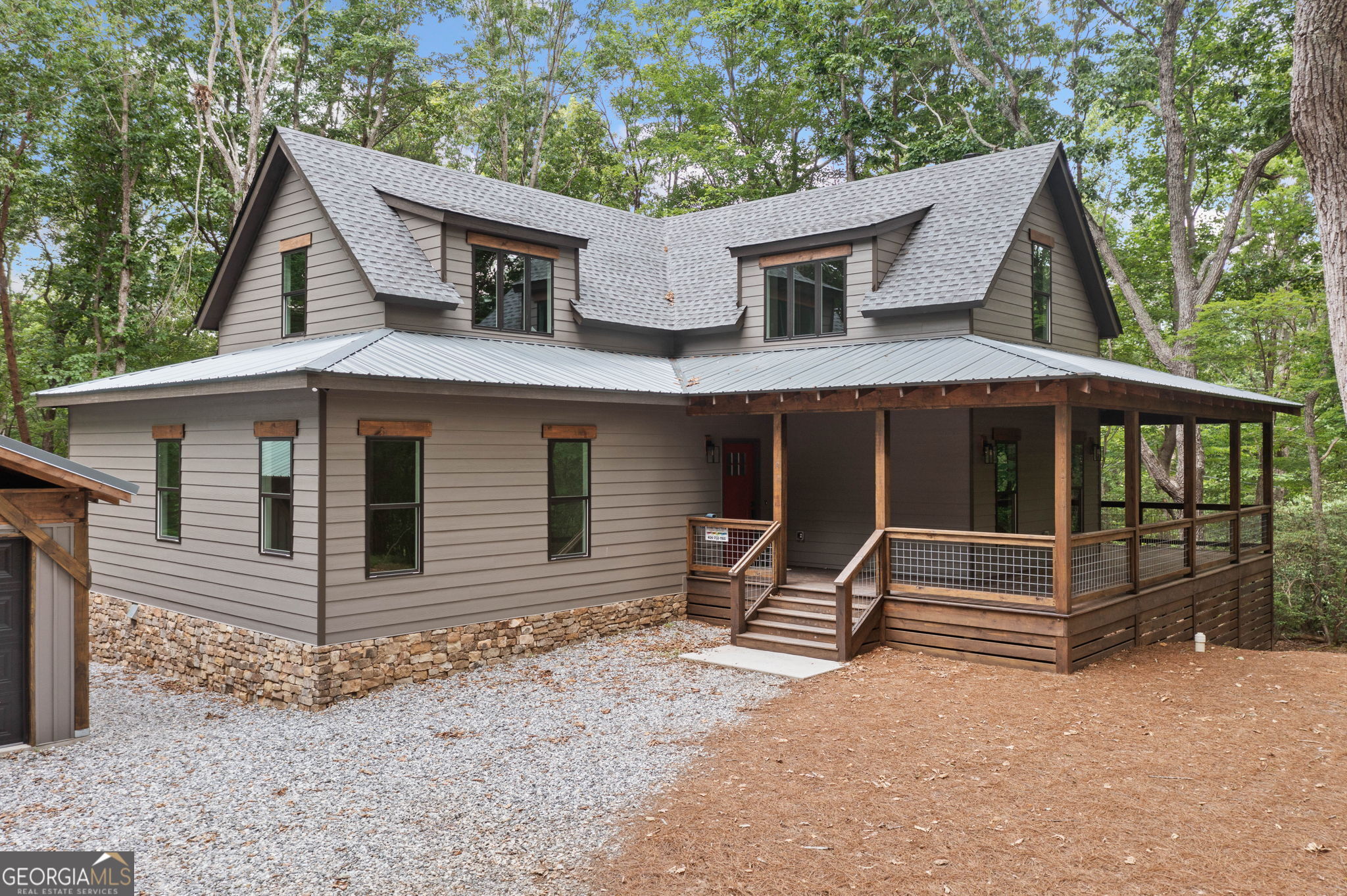 4189 Tamarack DR