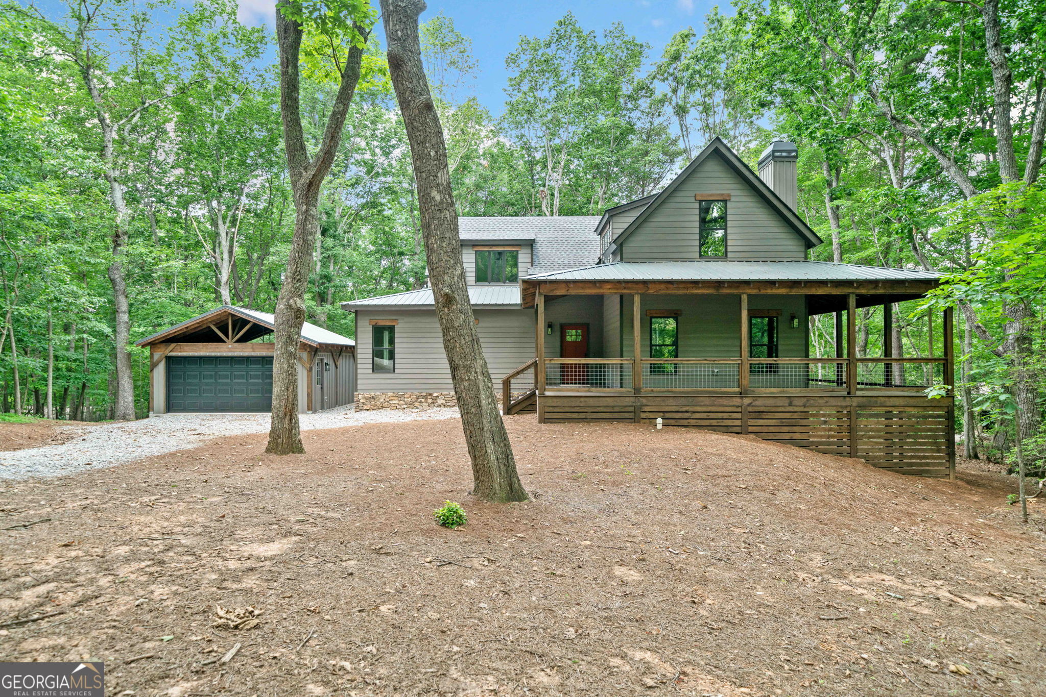 4189 Tamarack DR