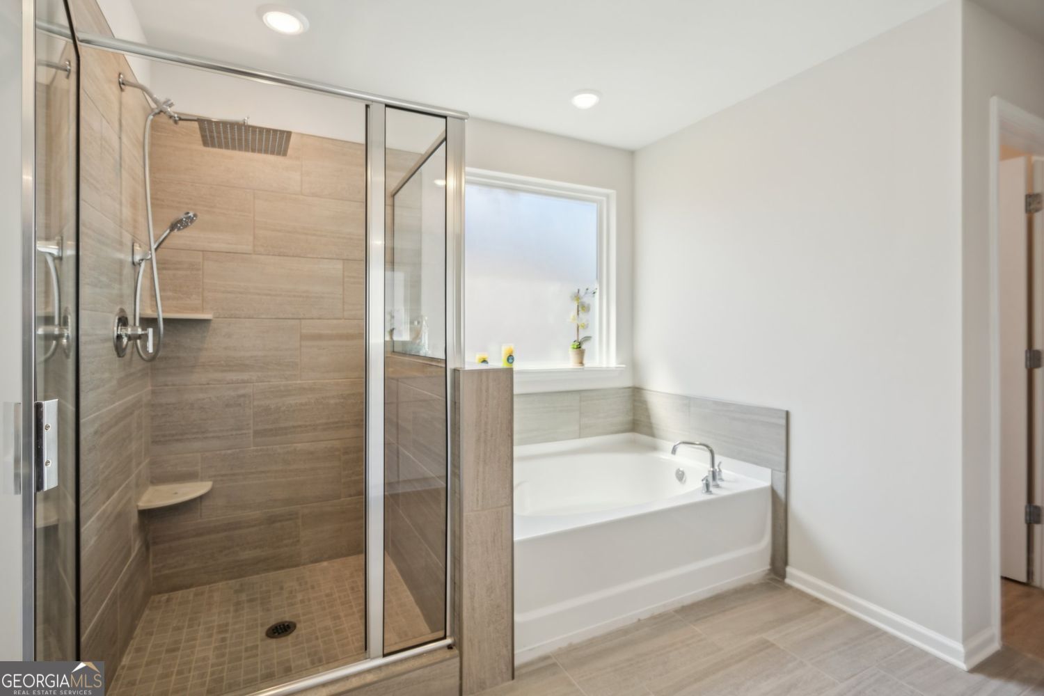 Dawsonville, Georgia 30534, United States, 4 Bedrooms Bedrooms, ,3 BathroomsBathrooms,Residential,Active,107841