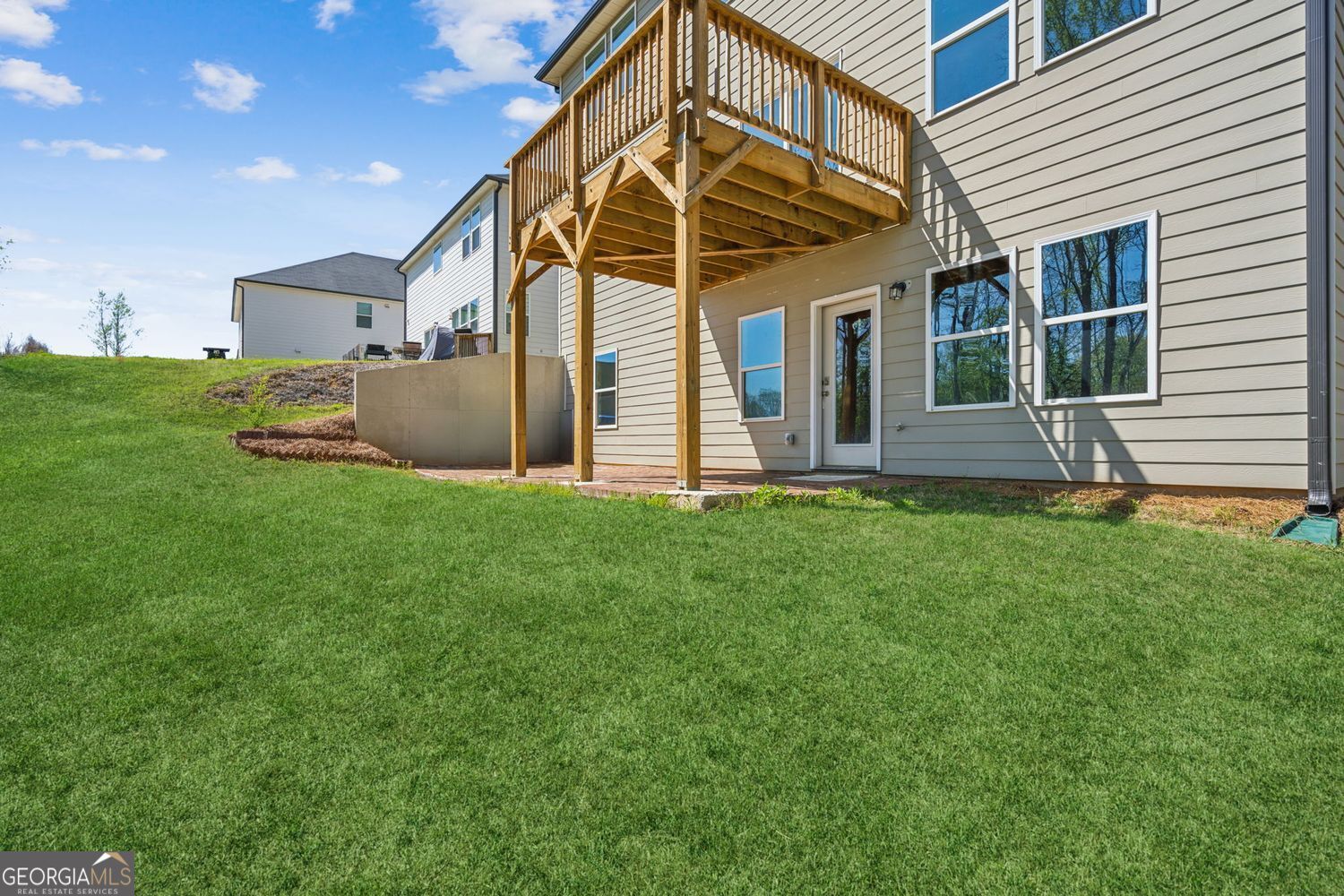 Dawsonville, Georgia 30534, United States, 4 Bedrooms Bedrooms, ,3 BathroomsBathrooms,Residential,Active,107841