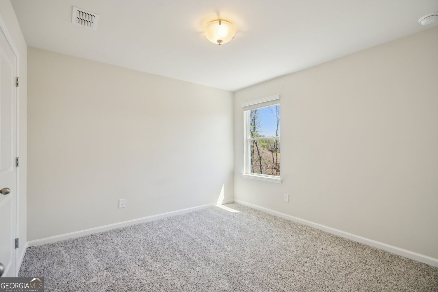 Dawsonville, Georgia 30534, United States, 4 Bedrooms Bedrooms, ,3 BathroomsBathrooms,Residential,Active,107841