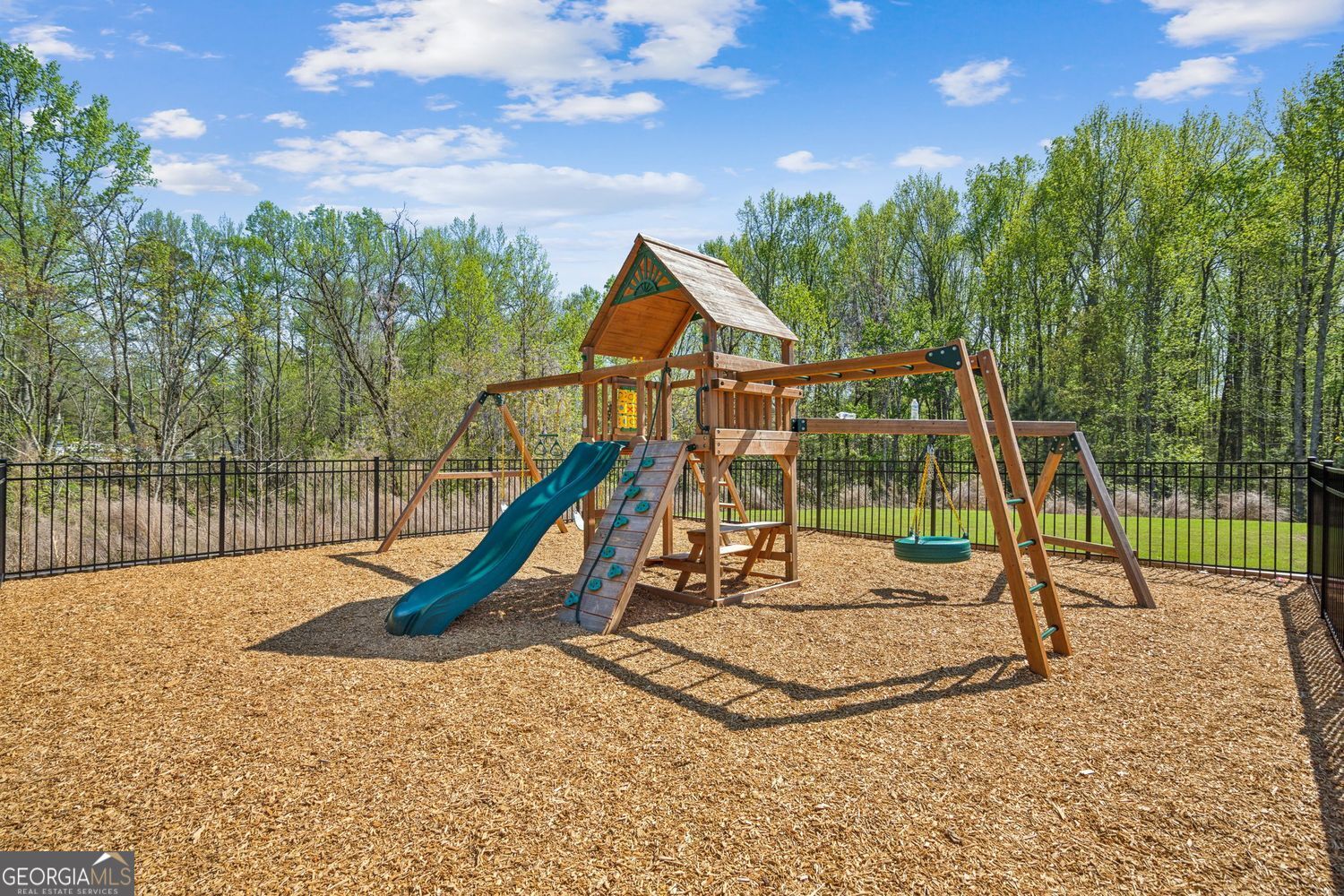 Dawsonville, Georgia 30534, United States, 4 Bedrooms Bedrooms, ,3 BathroomsBathrooms,Residential,Active,107841