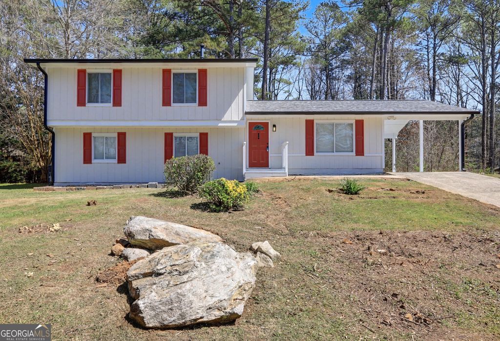 Photo of 7230 Connell Road, Fairburn, GA 30213 (MLS # 10714171)