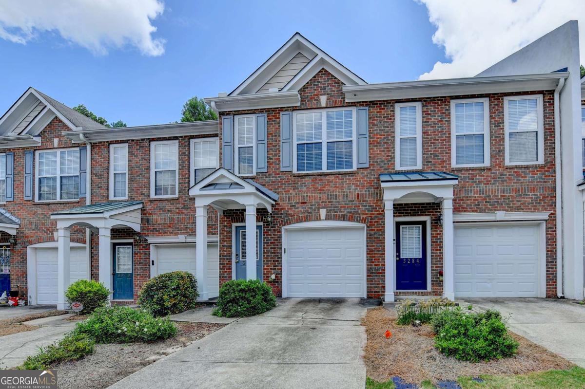 3282 Mill Springs CIR