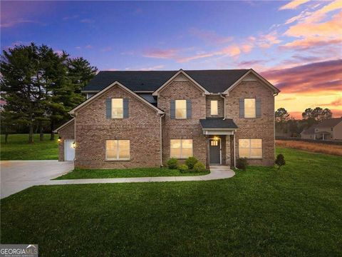 689 S Jeff Davis DR Fayetteville GA 30215