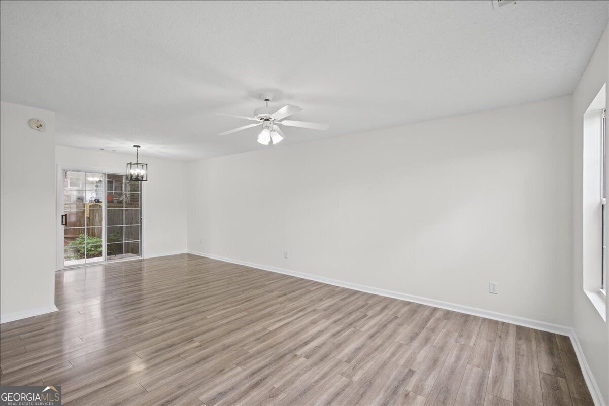 115 Westside Chase SW