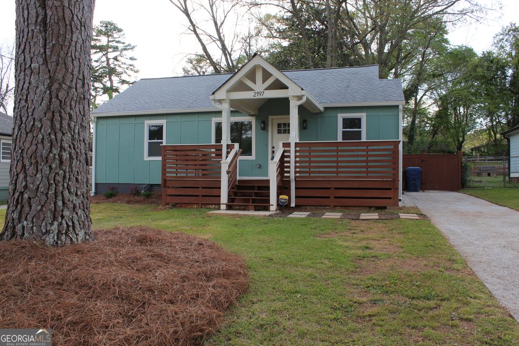 Photo of 2197 Jernigan Drive SE, Atlanta, GA 30315 (MLS # 10722998)