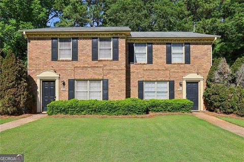 373 Dixie CT Lawrenceville GA 30046
