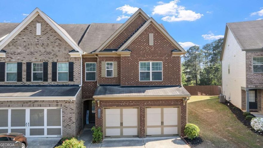 LOCATION! LOCATION! Convenient to GA 400, retail shops, restaurants. This SUPER AWESOME WELL MAINTAINED, NORTH FACING! END UNIT! home located in the most sought after Bridgehampton Community in Alpharetta. This 3 bed 2.5 bath Town home features an open-floor plan concept, with an open dining room, family room and Enjoy your contemporary kitchen complete with stainless steel appliances, granite counter tops, and fashionable hardwood floors throughout the first floor. Upstairs features Huge master bedroom boasts private wooded views and a luxurious primary bathroom featuring dual vanities, separate tub/shower, and walk in closet! Secondary bedrooms are spacious and bright with additional bathroom. Laundry room conveniently located upstairs. Located in a friendly neighborhood, you'll love the easy walkability to tennis courts and the pool!. HOA is also going to maintain the exterior of the home, and all lawn maintenance. Forsyth County Schools! Elementary and High Schools are opposite to the community!