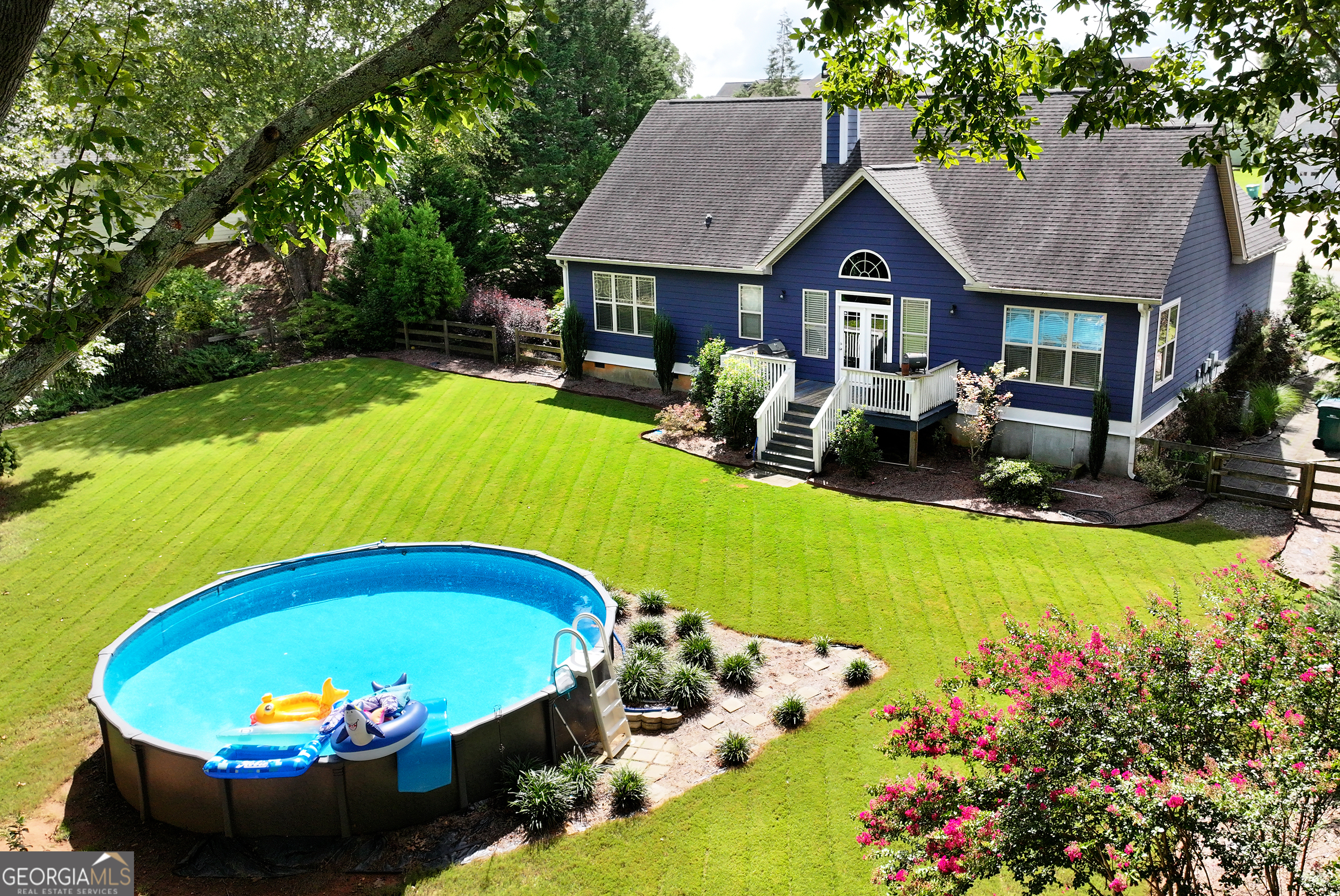 166 Towerview CIR