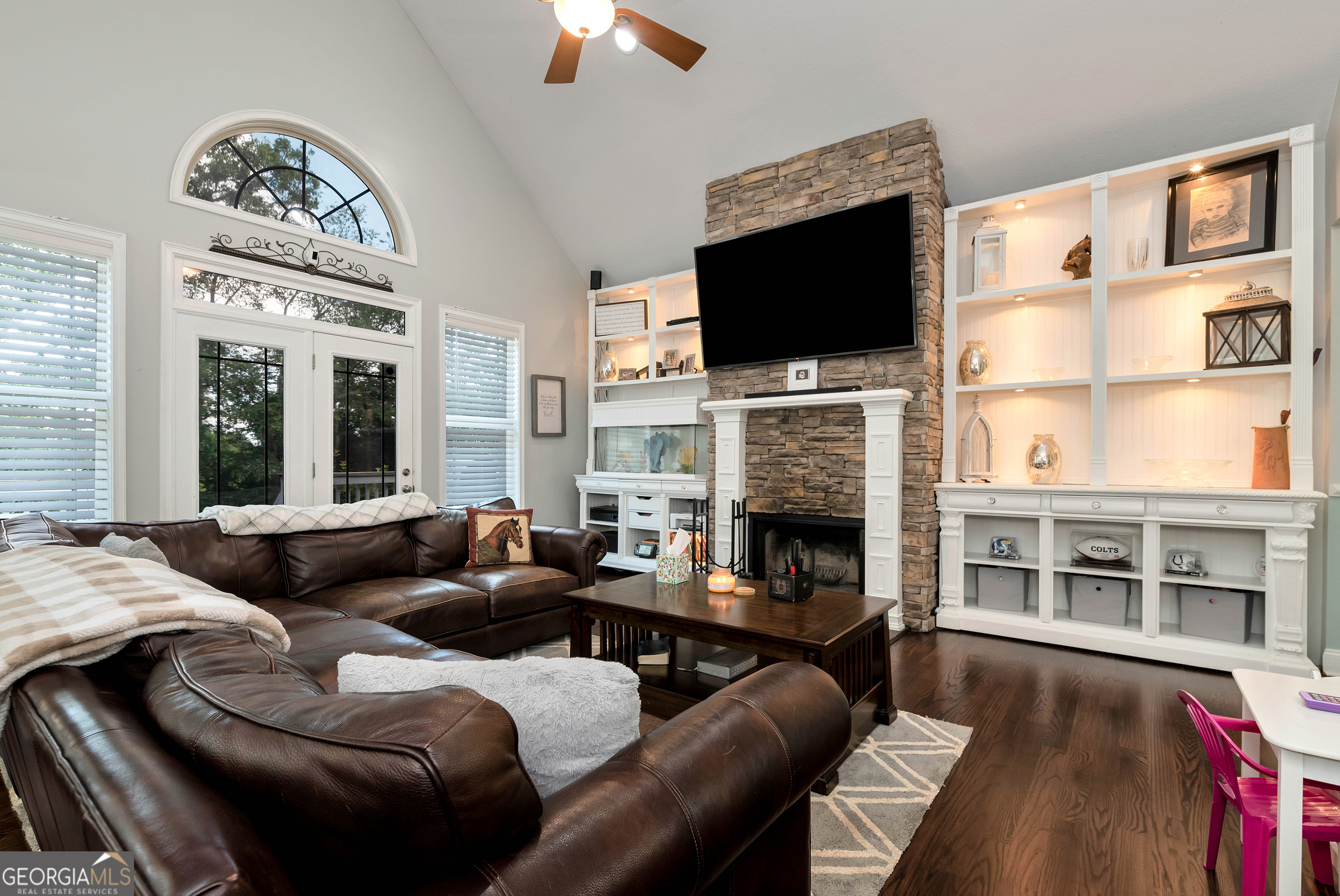 166 Towerview CIR