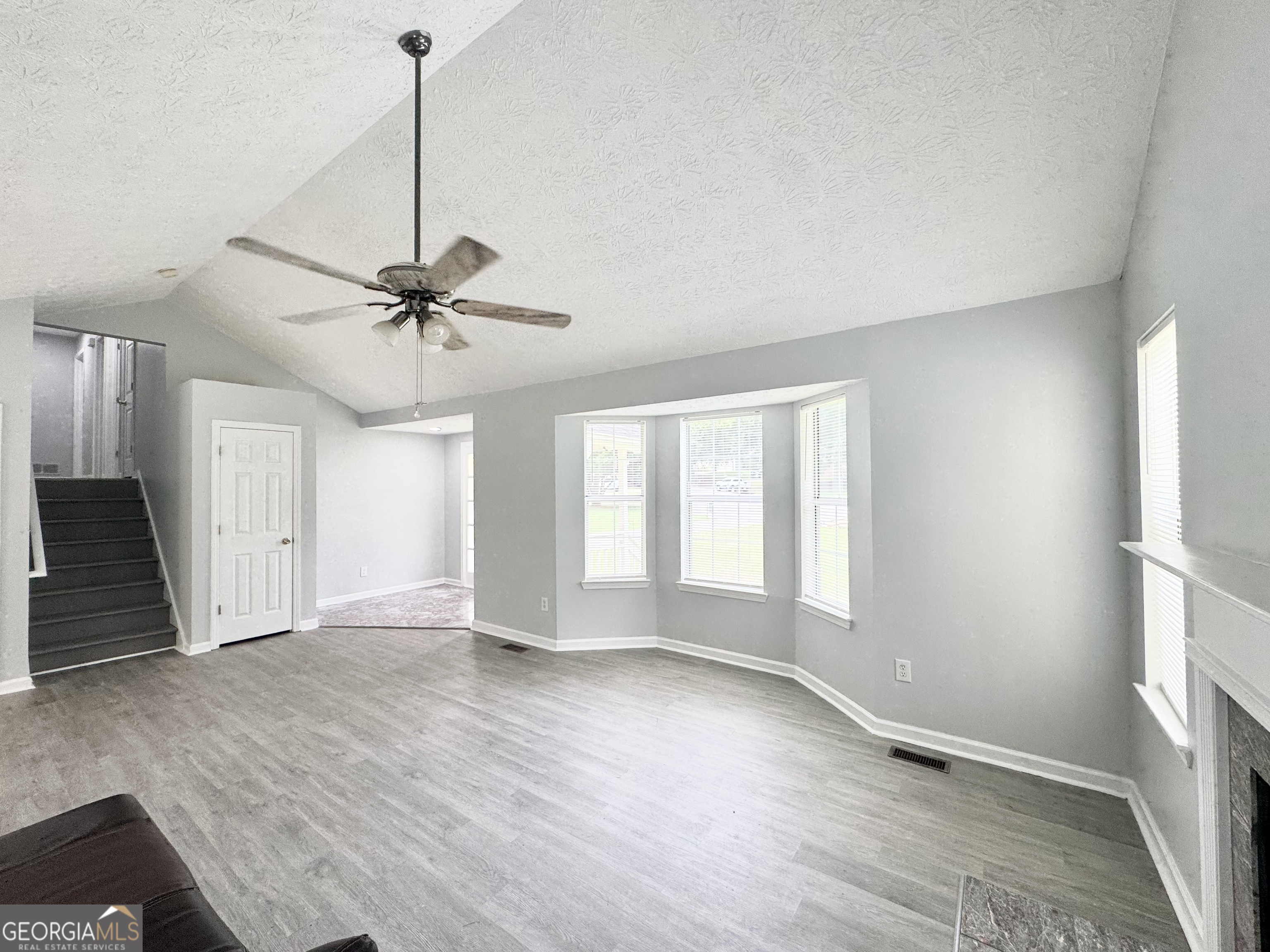 7114 Hazelwood DR