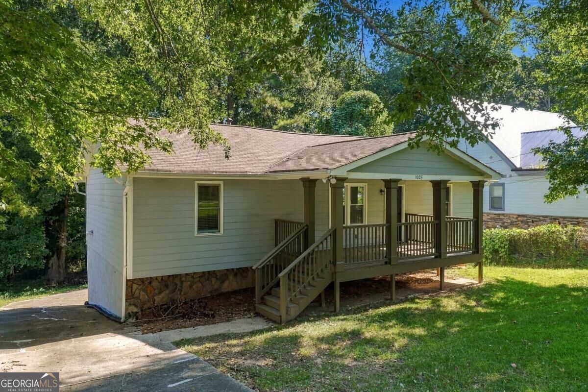 1003 Salisbury TRL
