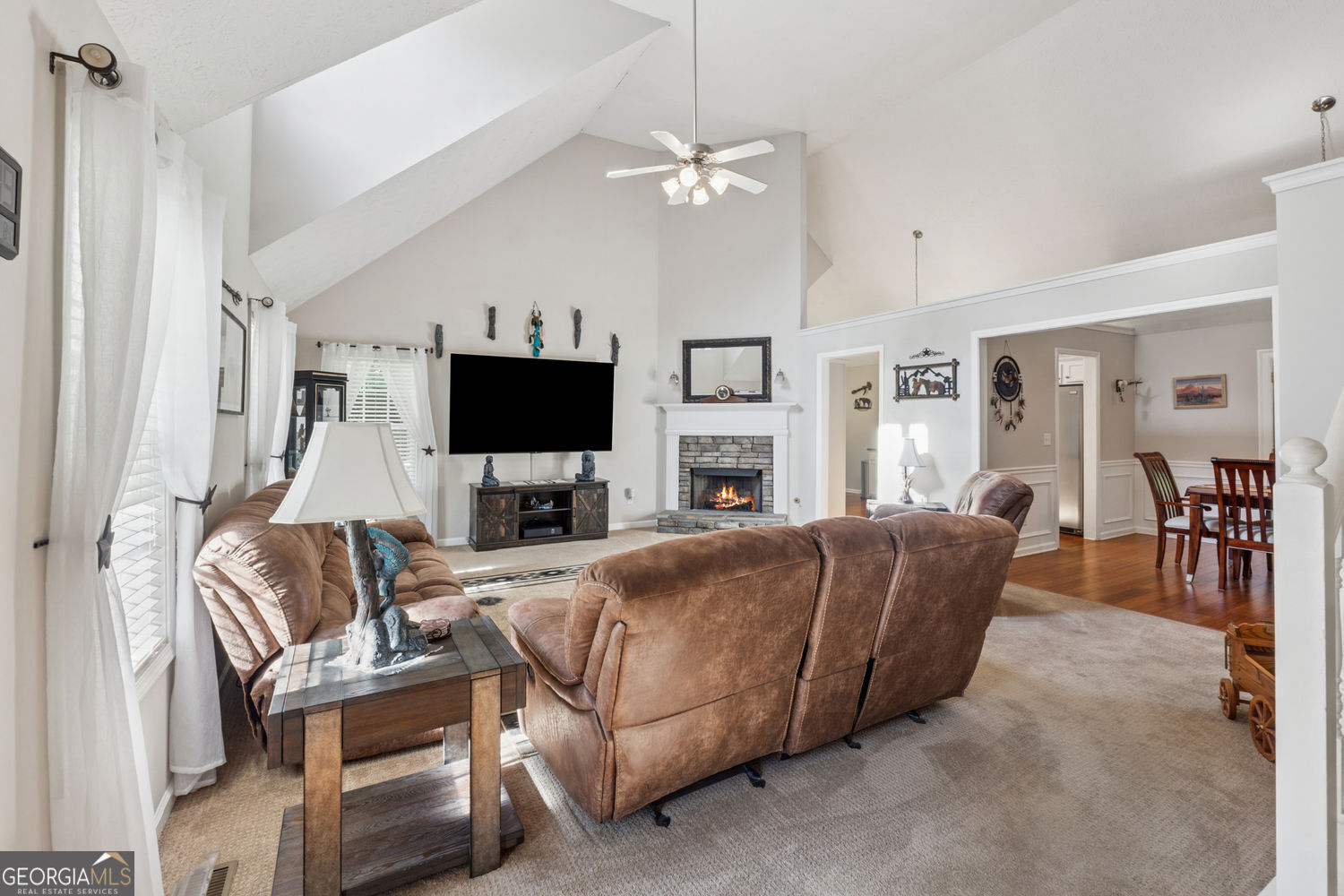 242 Barrington DR
