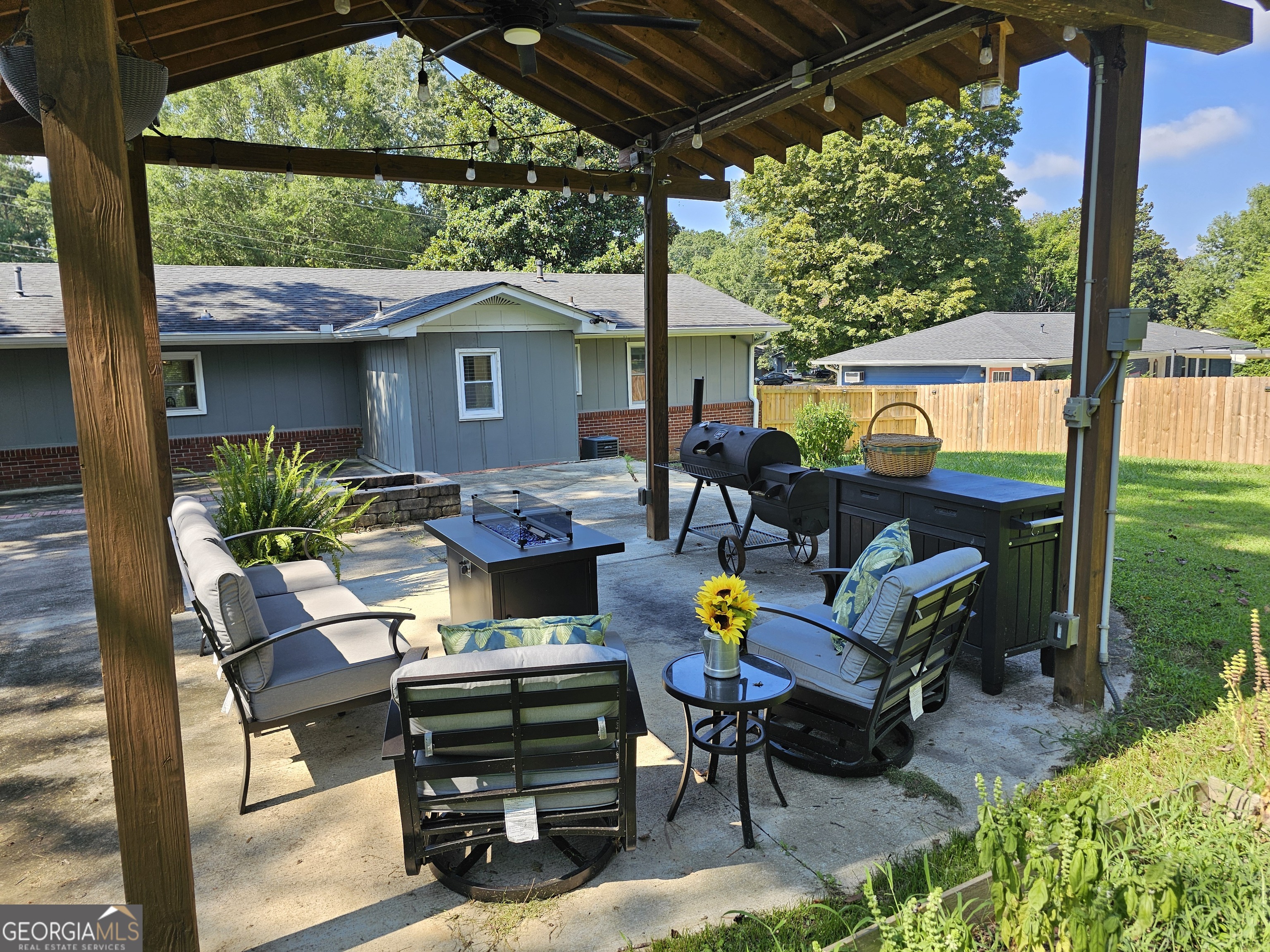 104 Beech Creek DR NW