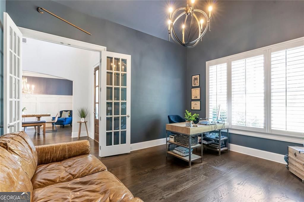 Alpharetta, Georgia 30004, United States, 4 Bedrooms Bedrooms, ,4 BathroomsBathrooms,Residential,Pending,202946