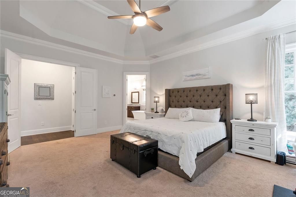 Alpharetta, Georgia 30004, United States, 4 Bedrooms Bedrooms, ,4 BathroomsBathrooms,Residential,Pending,202946