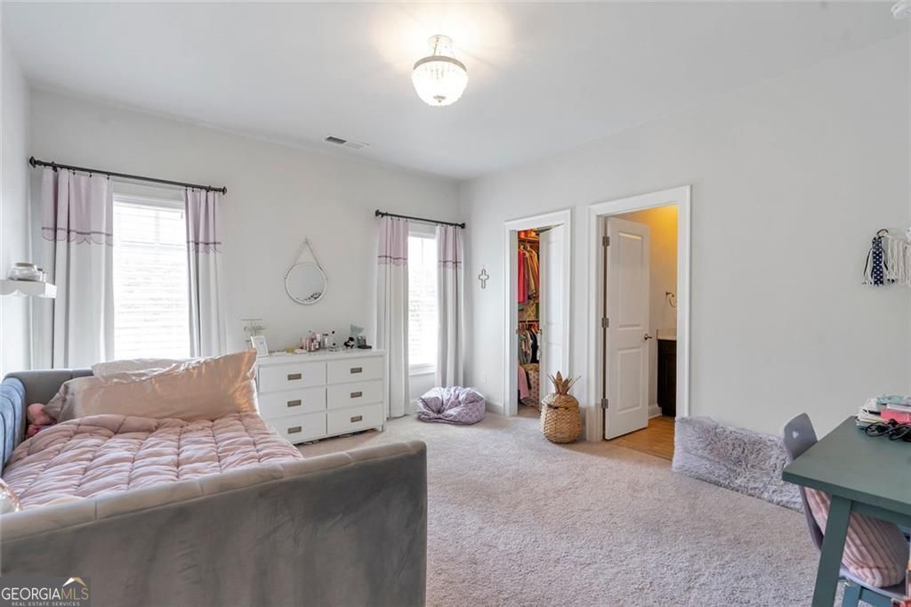 Alpharetta, Georgia 30004, United States, 4 Bedrooms Bedrooms, ,4 BathroomsBathrooms,Residential,Pending,202946