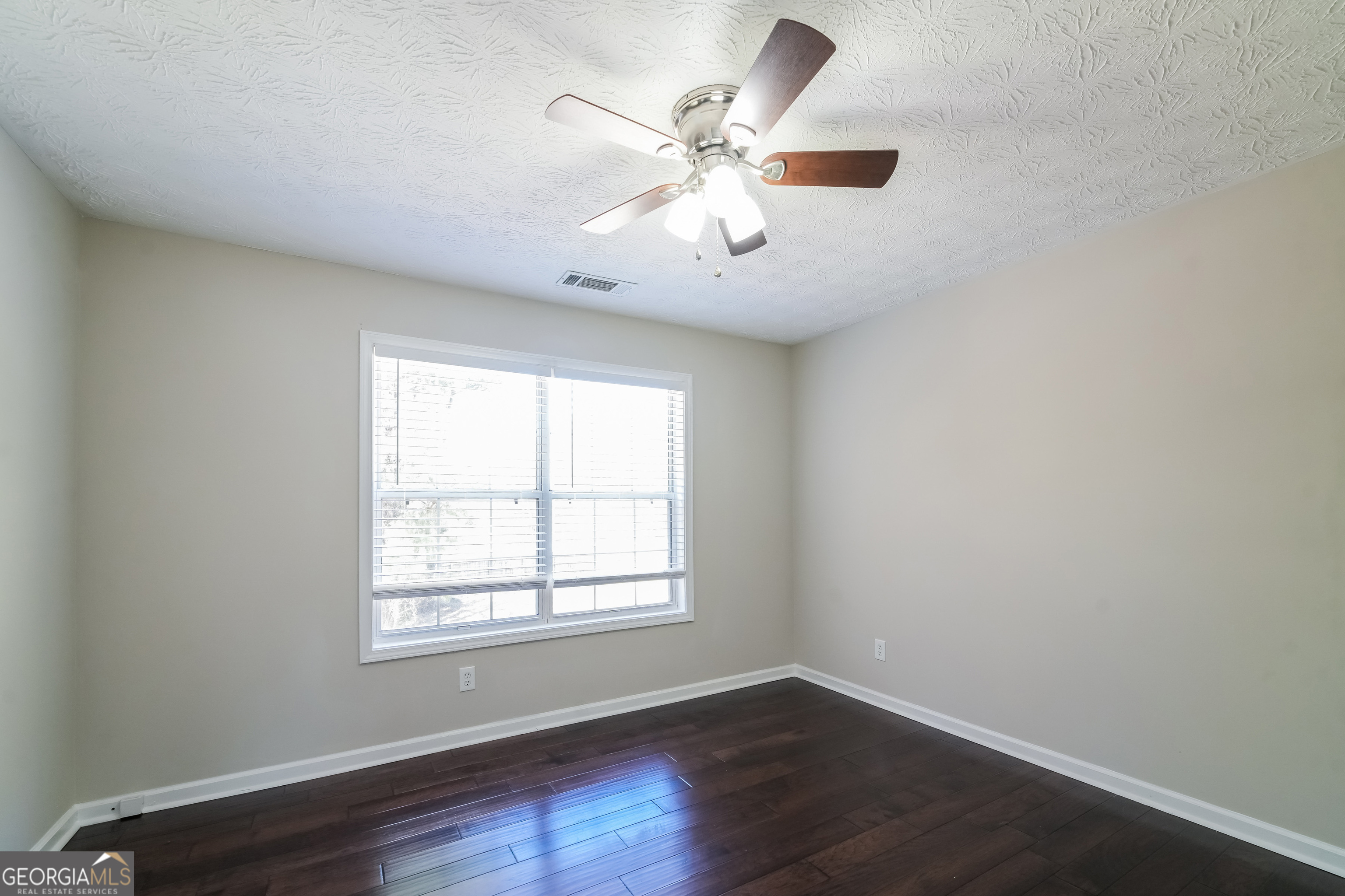 Summerfield at Burnt Hickory - Residential