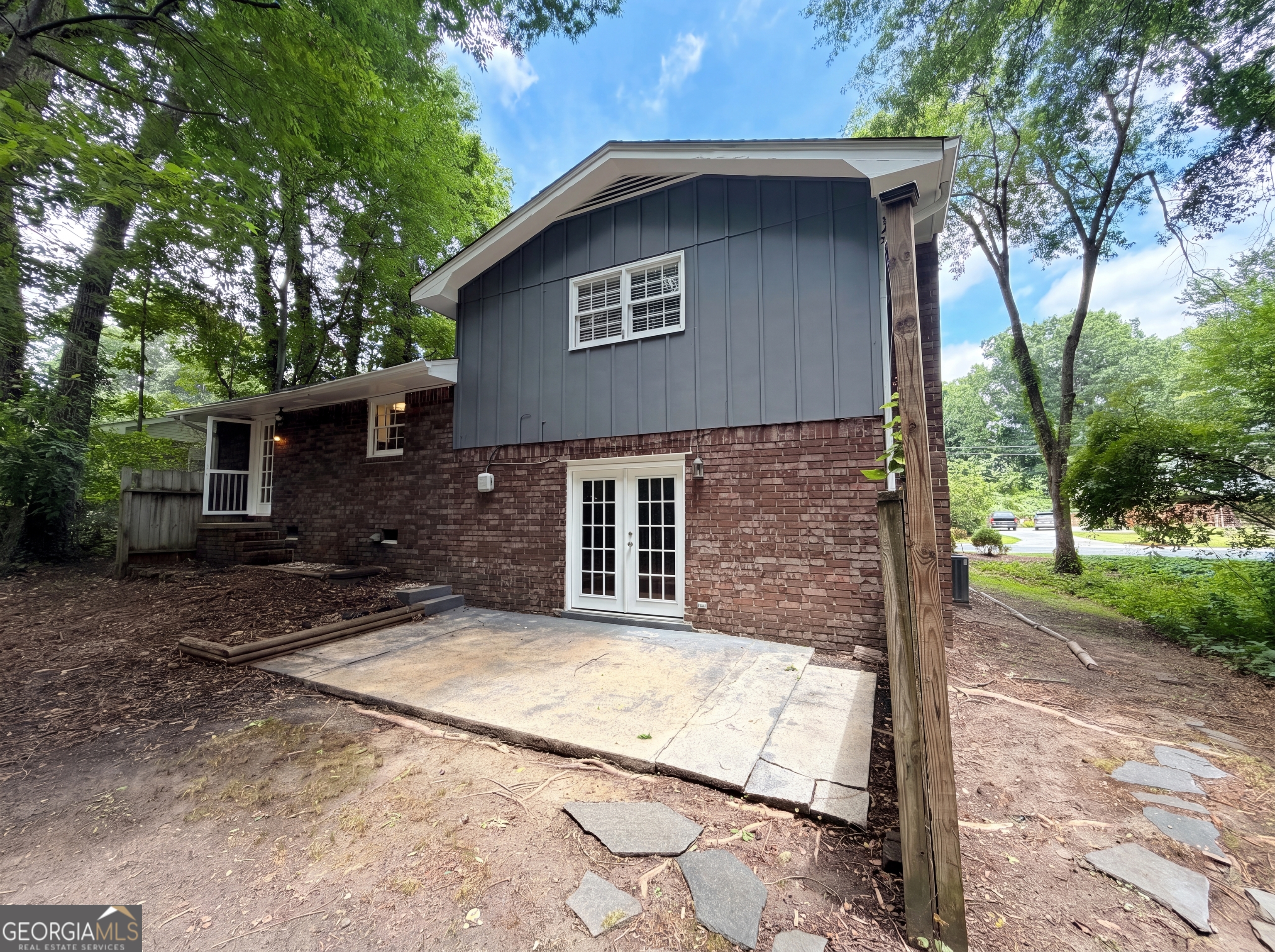 1271 Seven Springs CIR