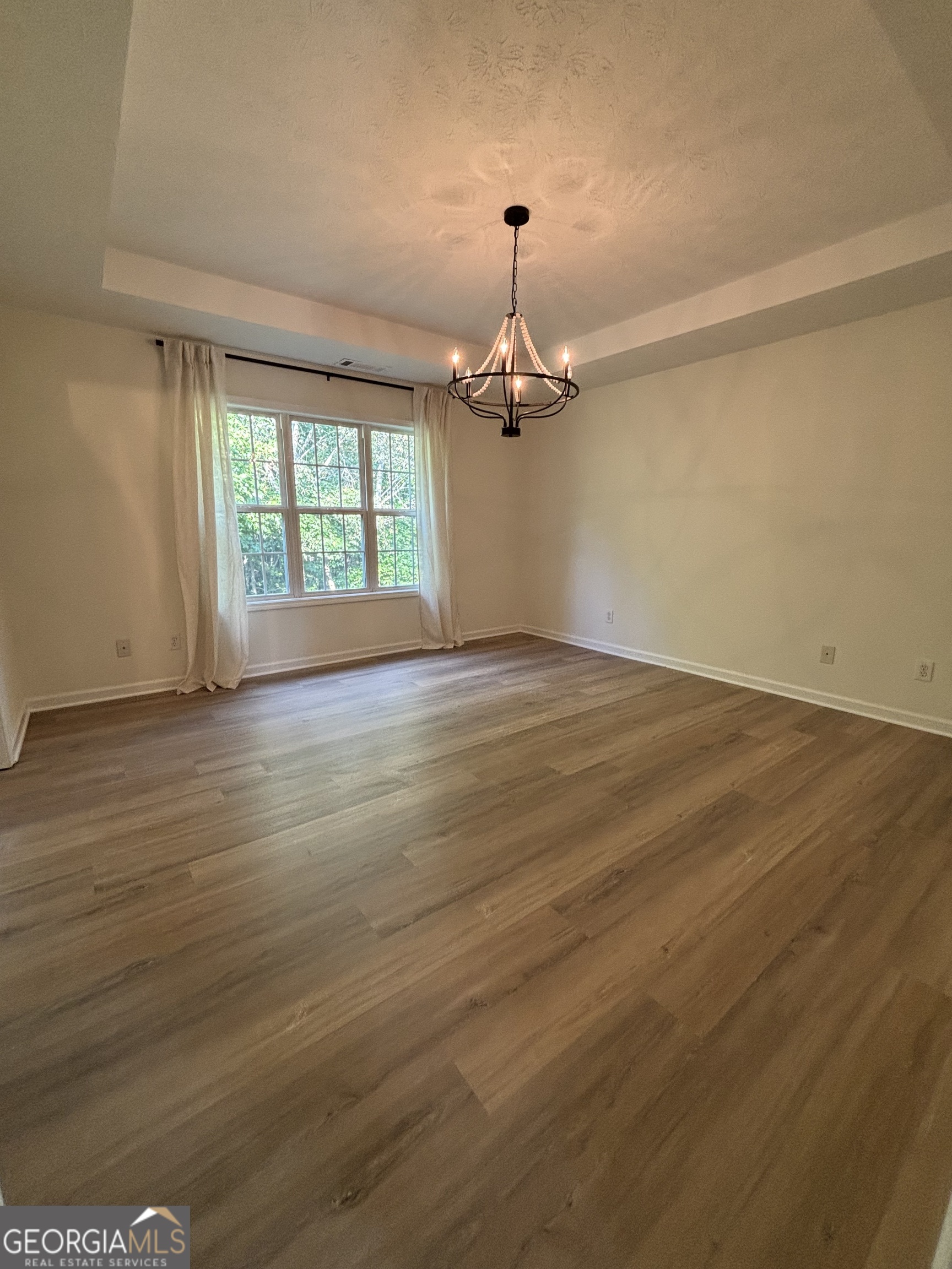 The Hills at Mountain View - Residential