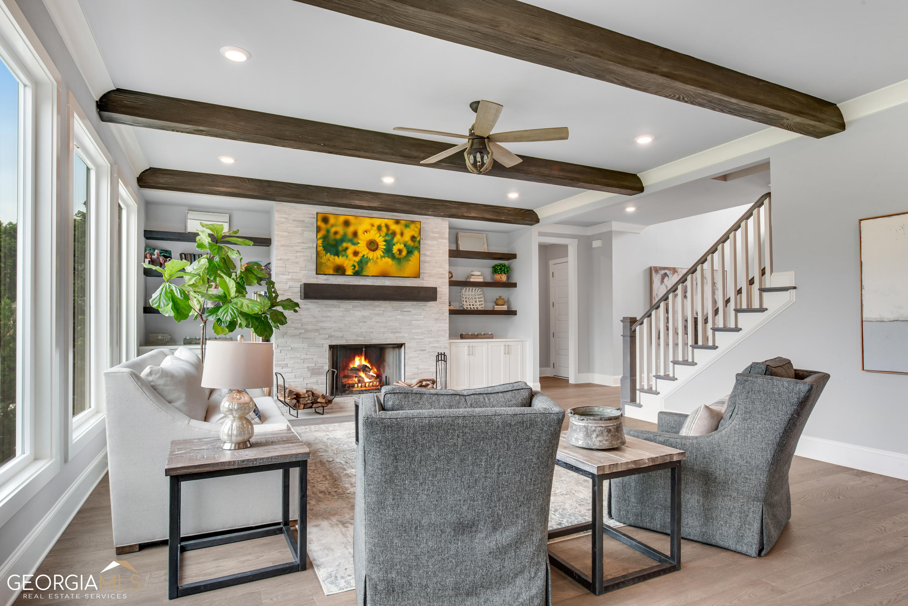 STONEY POINT FARMS - Residential