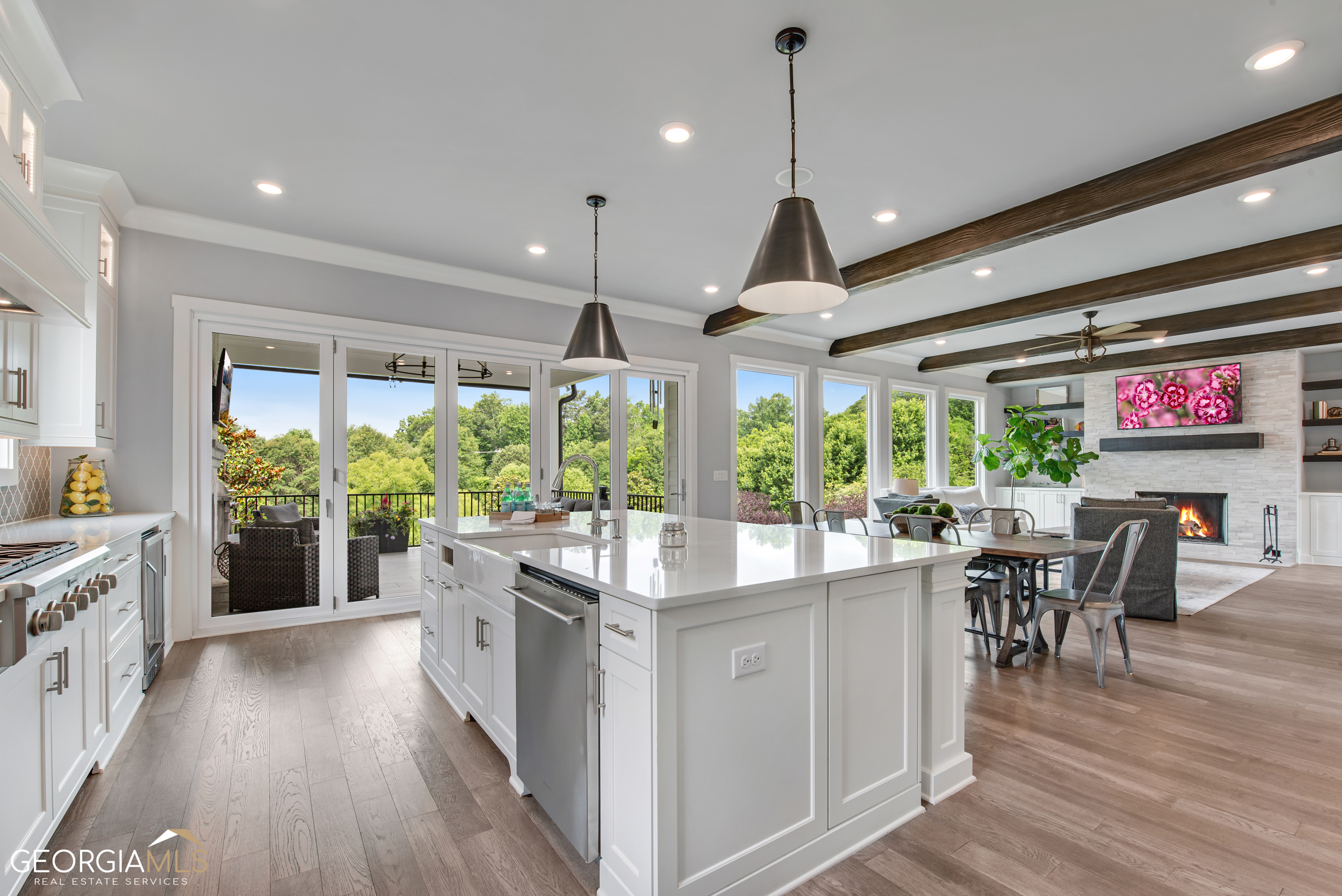 STONEY POINT FARMS - Residential