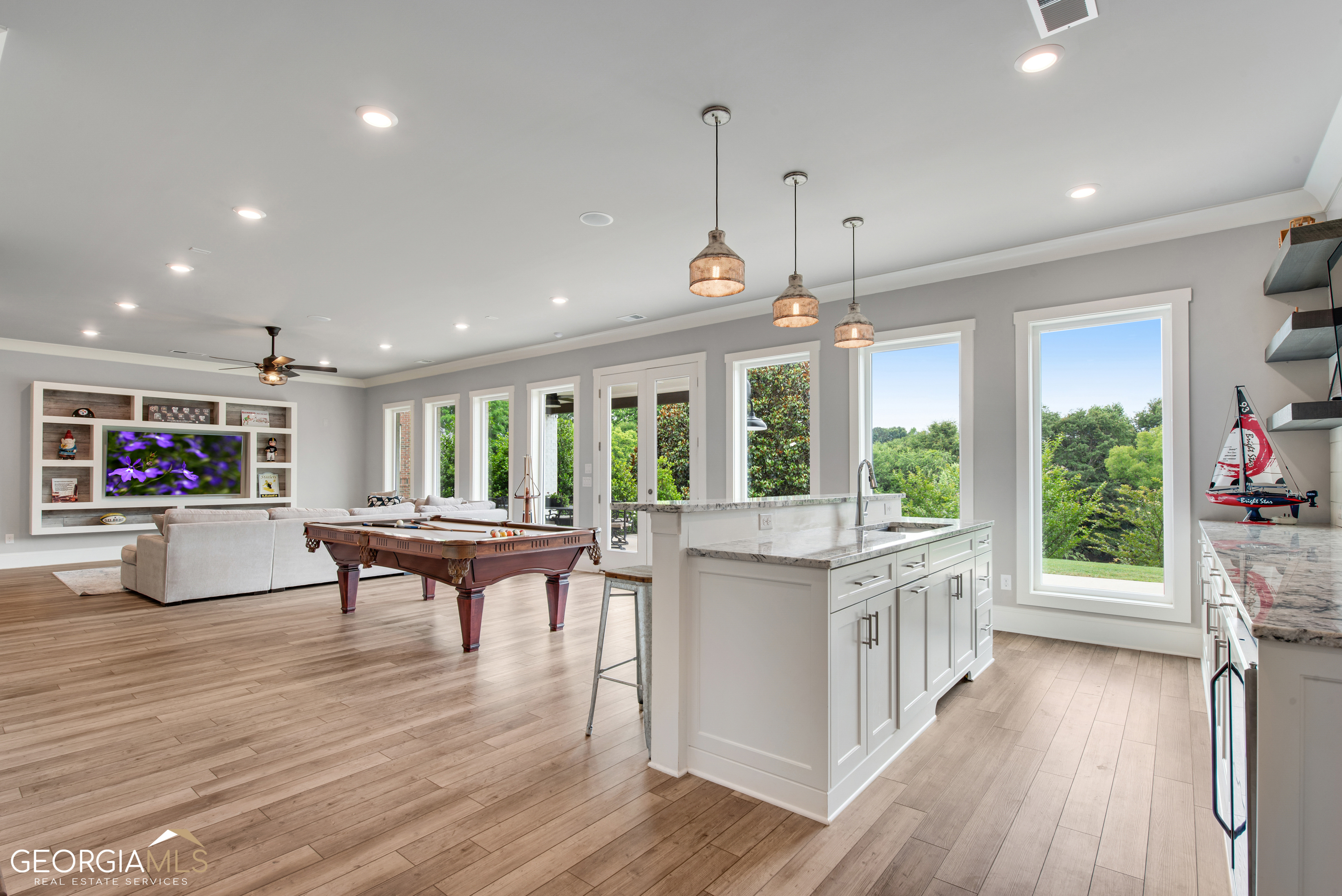 STONEY POINT FARMS - Residential