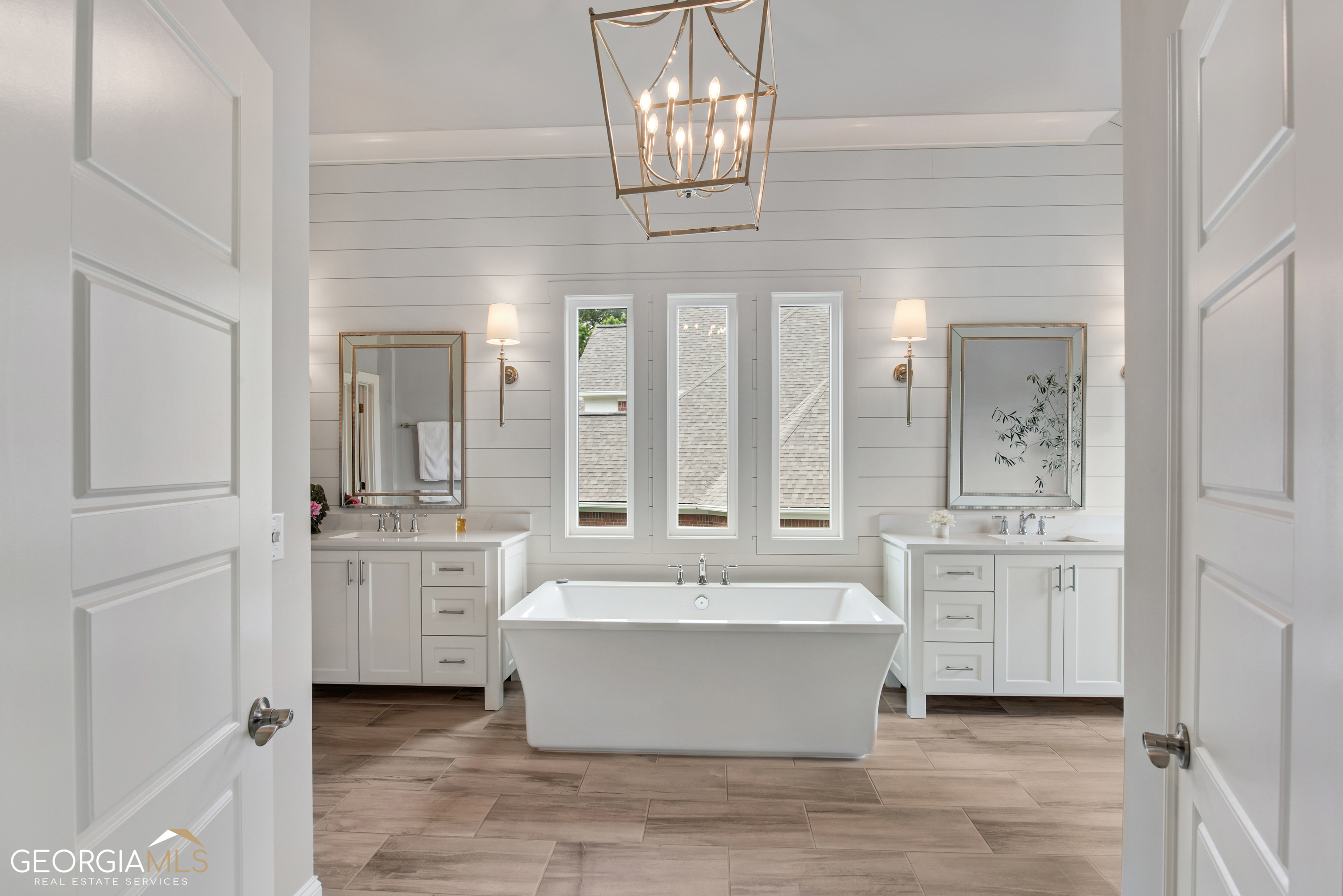 STONEY POINT FARMS - Residential