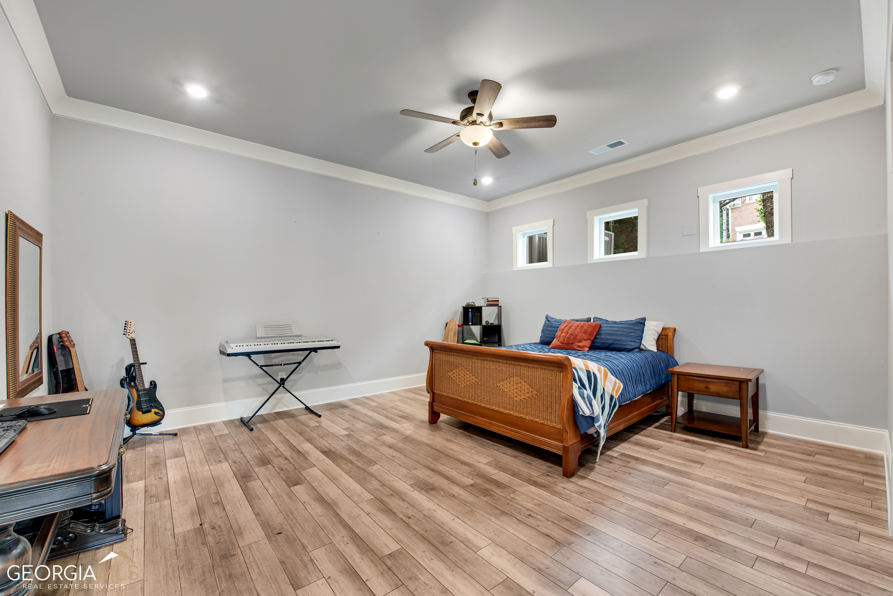 STONEY POINT FARMS - Residential