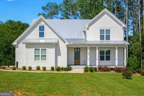 Photo of 566 Roper Drive, Clarkesville, GA 30523 (MLS # 10790035)