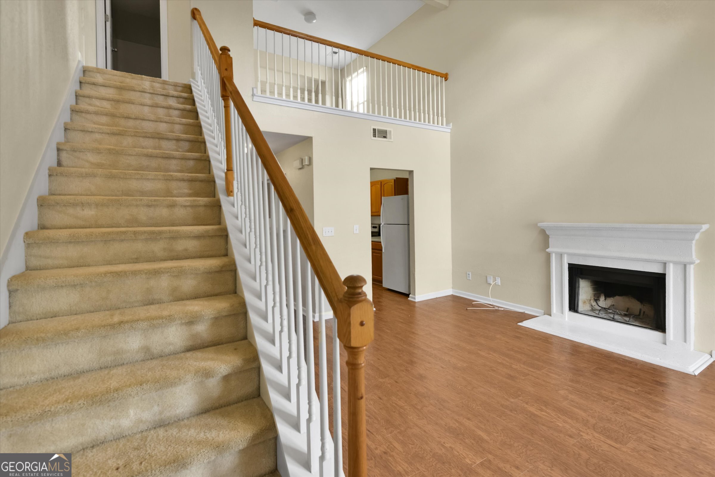 4411 Ravenwood DR