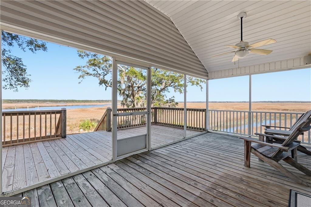 1116 Pleasure Point LN NE