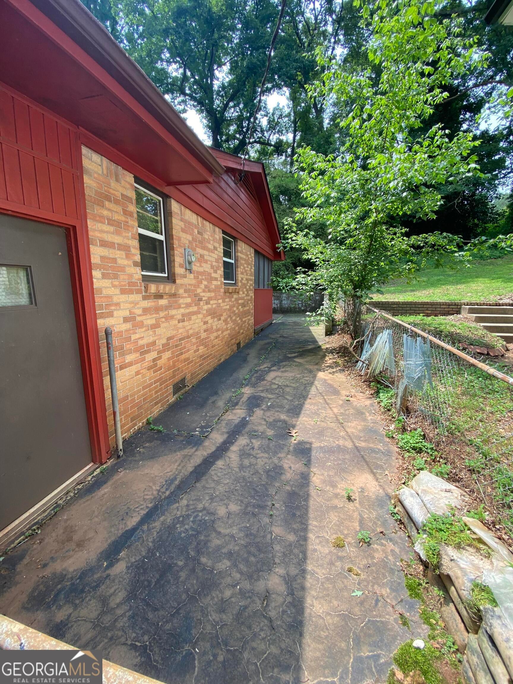 2464 Glenrock DR