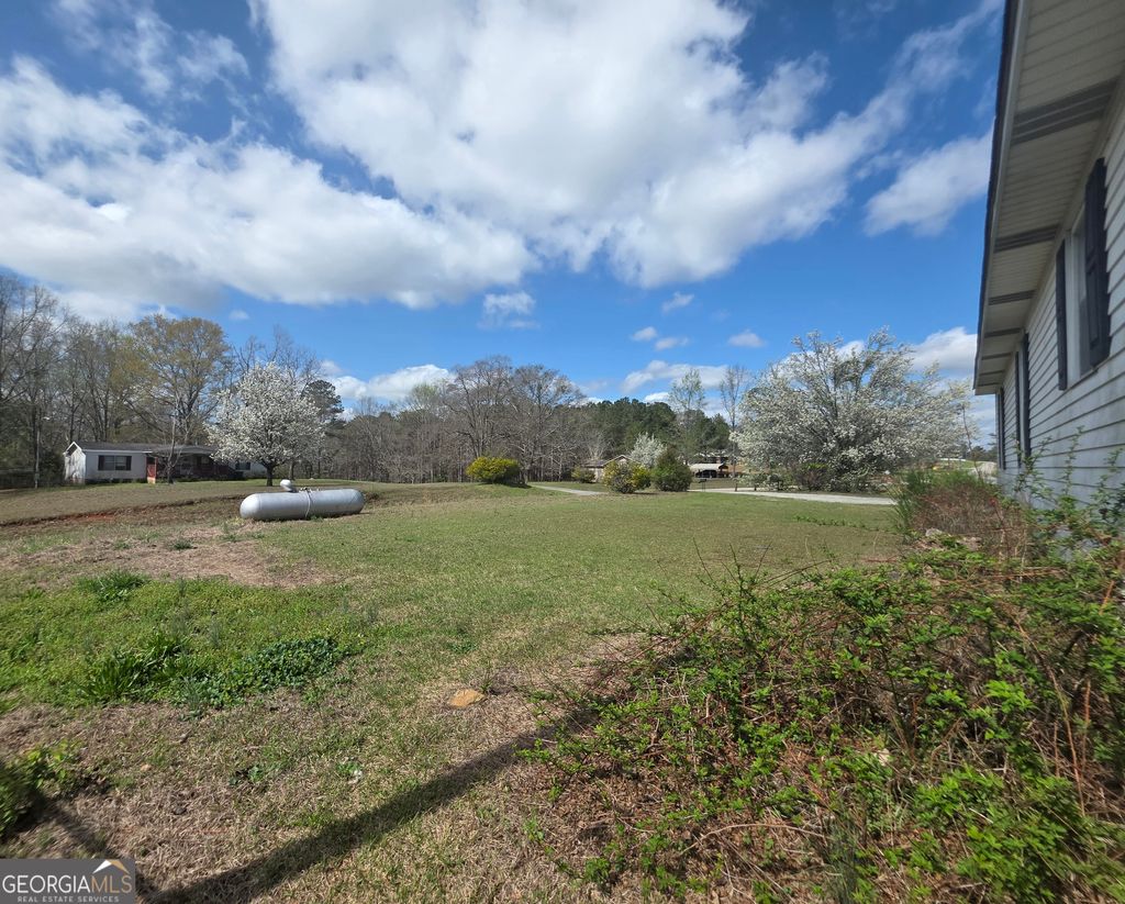 Photo of 47 Mathis Lake Road, Thomaston, GA 30286 (MLS # 10708082)