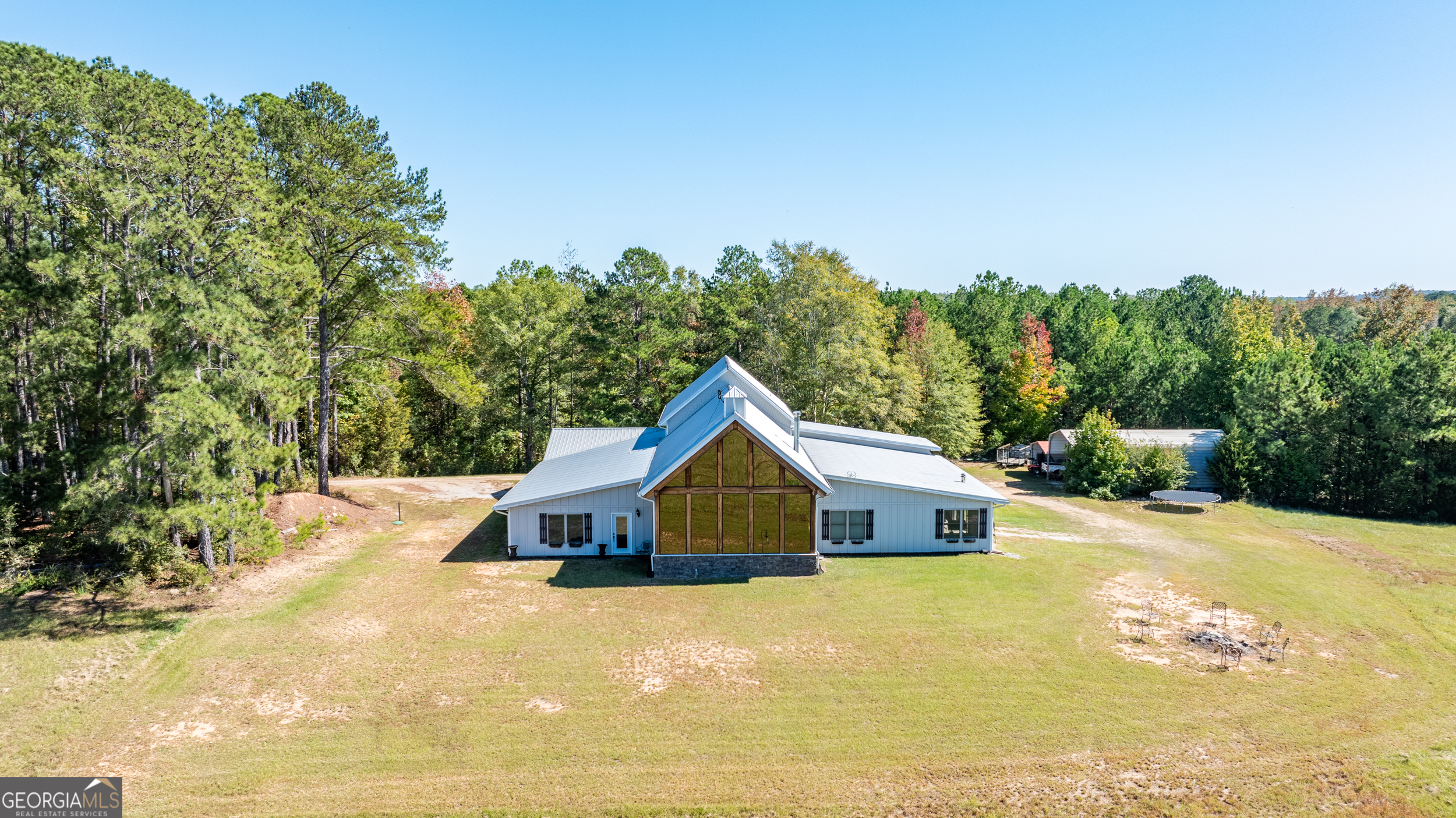 860 N WALKERS MILL RD