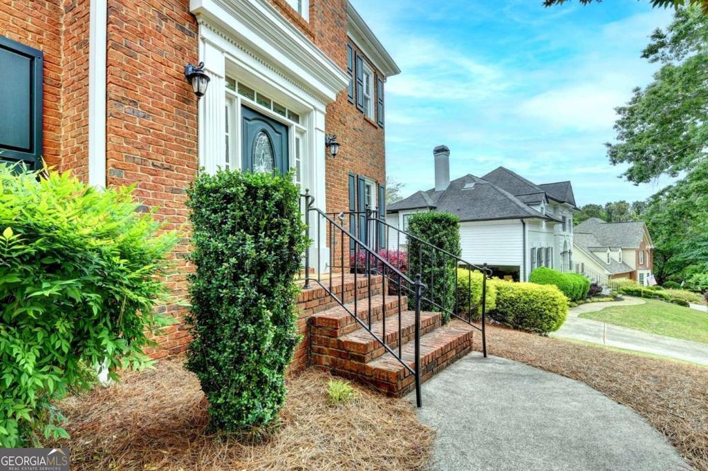 Photo of 10665 Wren Ridge Road, Johns Creek, GA 30022 (MLS # 10758884)