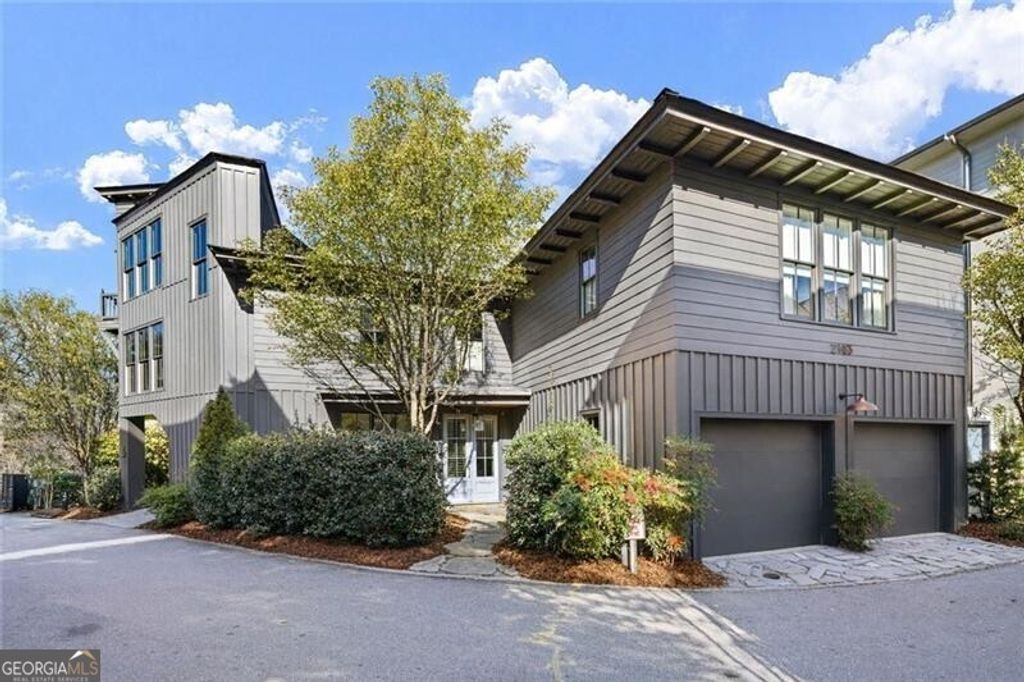 Photo of 2183 Niles Place, Atlanta, GA 30324 (MLS # 10683541)