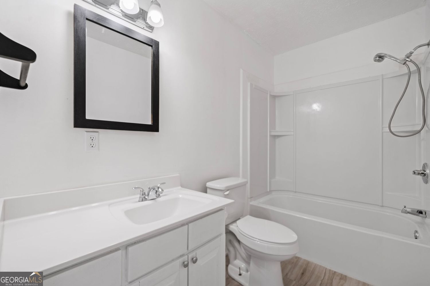 Kennesaw Woodland Acres - Residential