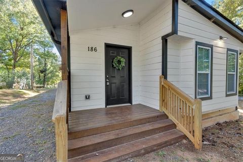 A home in Villa Rica