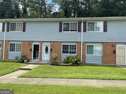 Photo of 405 Fairburn Road SW #268, Atlanta, GA 30331 (MLS # 10818376)