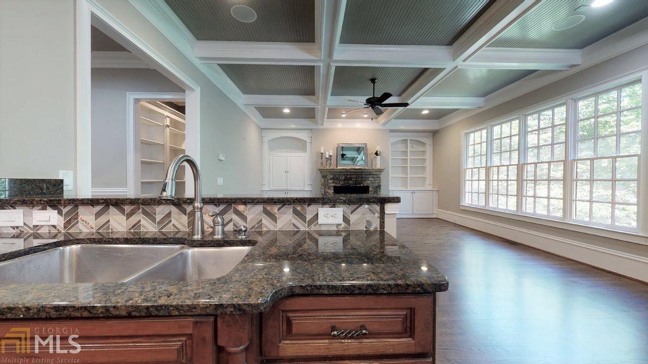 Brookhaven Registry - Residential